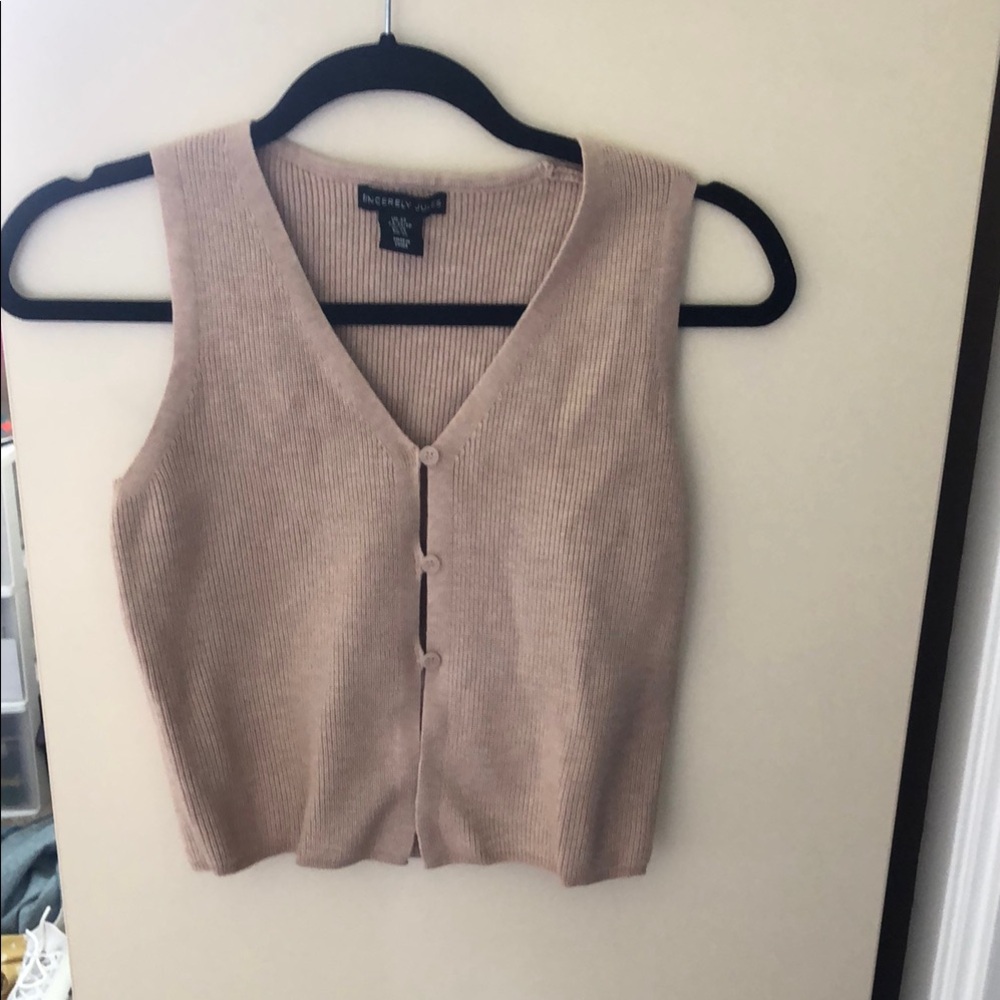 Beige Button-Up Knit Vest size xs